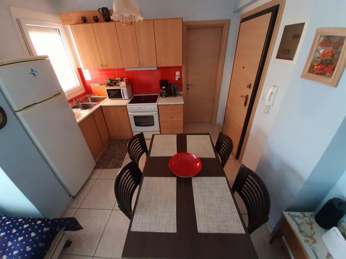 Apartment With Balcony And Parking Kavála ภายนอก รูปภาพ
