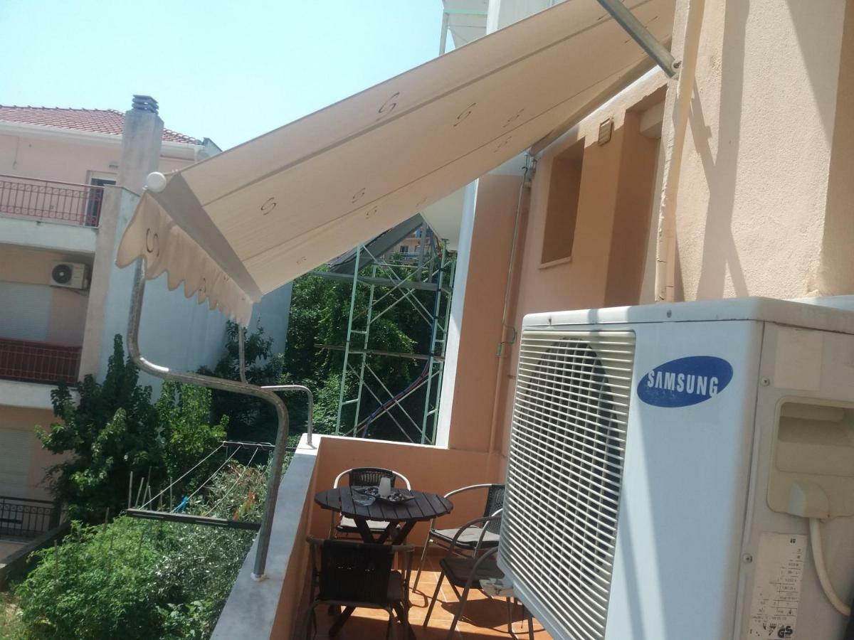 Apartment With Balcony And Parking Kavála ภายนอก รูปภาพ